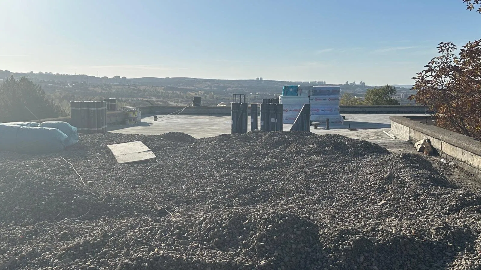 ODTU Matematiik Bölümü Çatı Tadilatı thumbnail 2