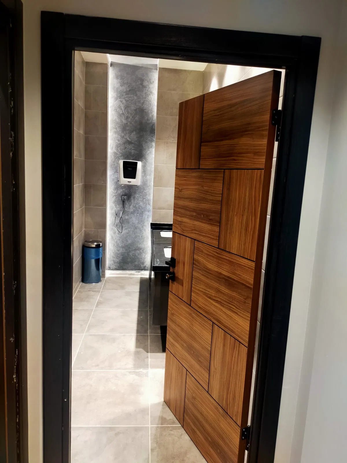 Divanem Showroom Anahtar Teslim Projesi thumbnail 2