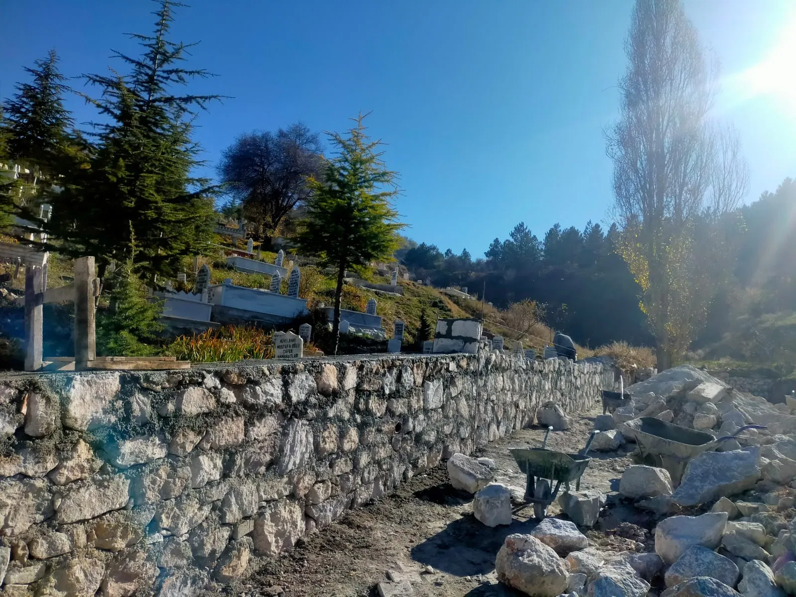 Kütahya Belediyesi 7 Adet mezarlık yapım işi thumbnail 6