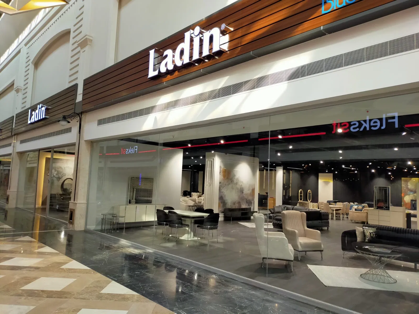 Ladin Mobilya Kayseri Kumsmall Avm thumbnail 3