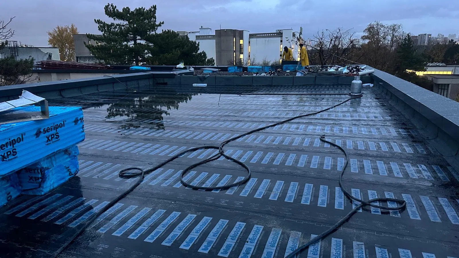 ODTU Matematiik Bölümü Çatı Tadilatı thumbnail 5