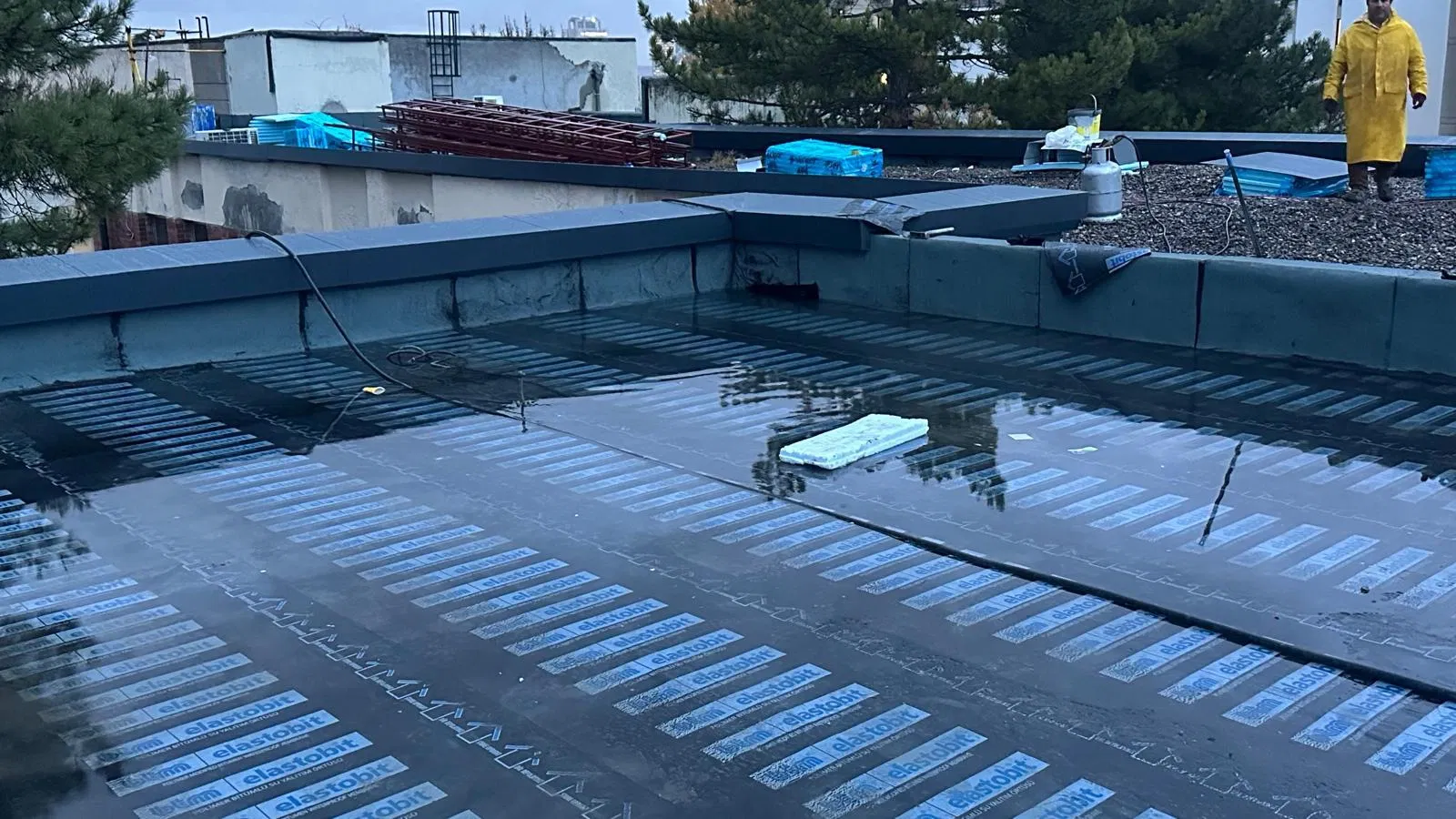 ODTU Matematiik Bölümü Çatı Tadilatı thumbnail 11