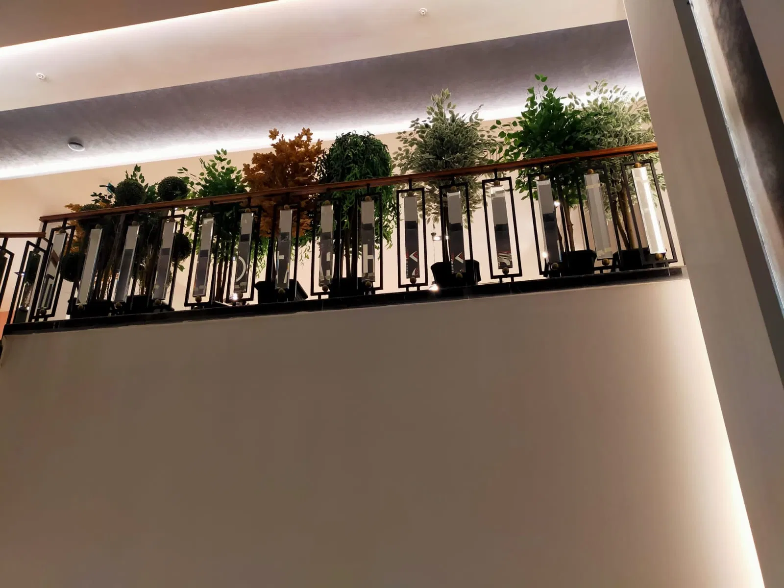 Divanem Showroom Anahtar Teslim Projesi thumbnail 12